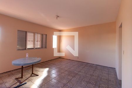 Sala de casa para alugar com 1 quarto, 90m² em Conjunto Habitacional Marechal Mascarenhas de Morais, São Paulo