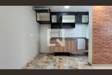 Cozinha de apartamento à venda com 2 quartos, 45m² em Parque Novo Oratório, Santo André