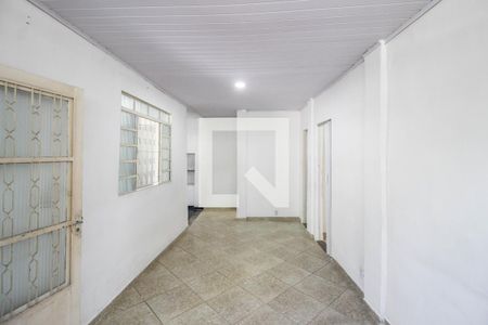 Sala de casa para alugar com 2 quartos, 75m² em Vila Emil, Mesquita