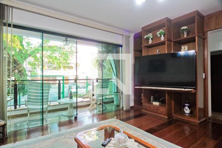 Sala de casa à venda com 5 quartos, 777m² em City América, São Paulo