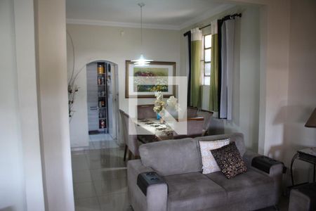 Sala de casa à venda com 4 quartos, 250m² em Darcy Vargas, Belo Horizonte