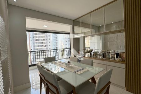 Sala de Jantar de apartamento à venda com 2 quartos, 81m² em Alphaville Empresarial, Barueri