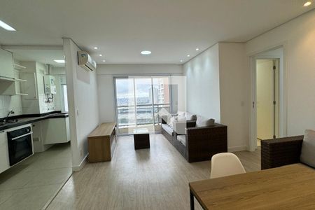 Sala de apartamento à venda com 1 quarto, 52m² em Alphaville Industrial, Barueri