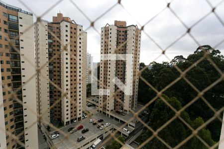 vista de apartamento à venda com 3 quartos, 69m² em Jardim Henriqueta, Taboão da Serra