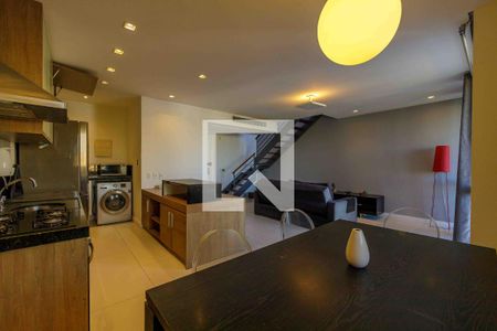 Sala de apartamento à venda com 1 quarto, 107m² em Barra da Tijuca, Rio de Janeiro