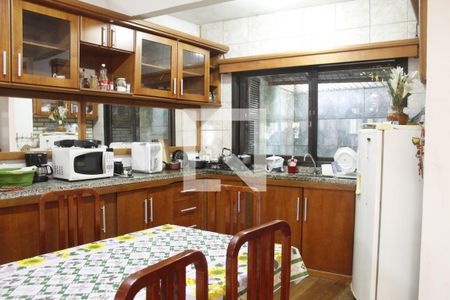 Cozinha de casa para alugar com 3 quartos, 210m² em Dom Feliciano, Gravataí