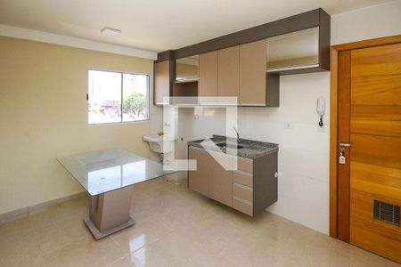 Sala/Cozinha  de apartamento para alugar com 2 quartos, 30m² em Vila Regente Feijó, São Paulo