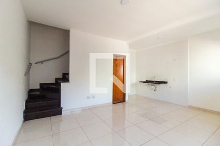 Sala/Cozinha de casa para alugar com 2 quartos, 68m² em Cidade Líder, São Paulo