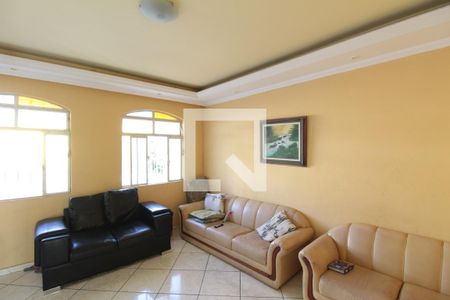 Sala de Estar de casa à venda com 3 quartos, 150m² em Europa (venda Nova), Belo Horizonte