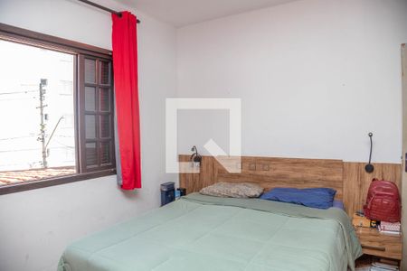 Quarto 1  de casa à venda com 3 quartos, 200m² em Taboão, Diadema