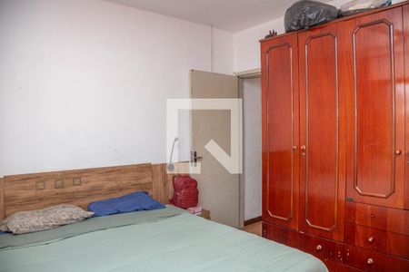 Quarto 1  de casa à venda com 3 quartos, 200m² em Taboão, Diadema