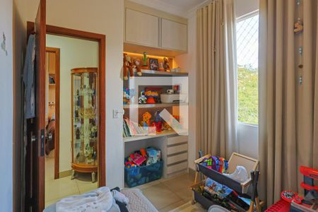 Quarto 2 de apartamento à venda com 3 quartos, 110m² em Ouro Preto, Belo Horizonte