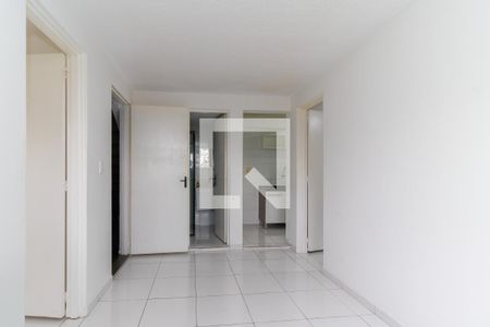 Sala de apartamento para alugar com 3 quartos, 55m² em Cidade Líder, São Paulo