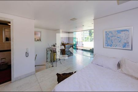 Sala 2 de apartamento à venda com 2 quartos, 170m² em Vila Paris, Belo Horizonte