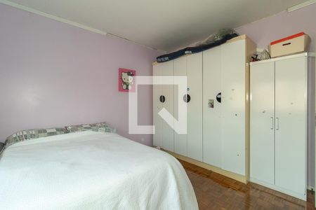 Quarto de apartamento para alugar com 2 quartos, 77m² em São João, Porto Alegre