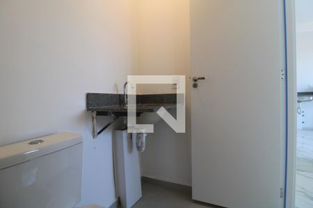 Banheiro de apartamento à venda com 2 quartos, 38m² em Socorro, São Paulo