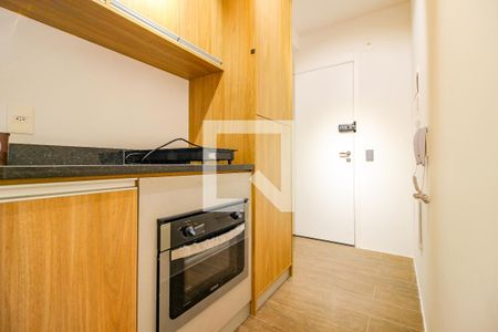 Cozinha de kitnet/studio à venda com 1 quarto, 40m² em Sumarezinho, São Paulo