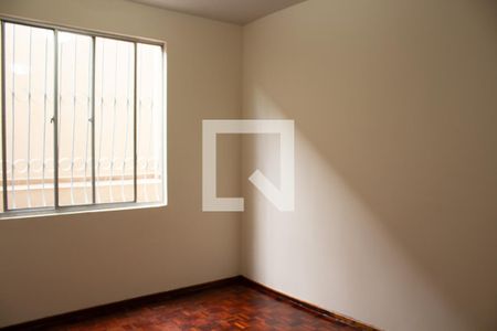 Sala de apartamento para alugar com 2 quartos, 57m² em Carlos Prates, Belo Horizonte