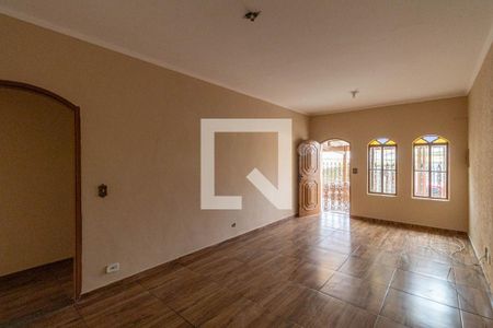 Sala de casa à venda com 3 quartos, 250m² em Vila Paranagua, São Paulo