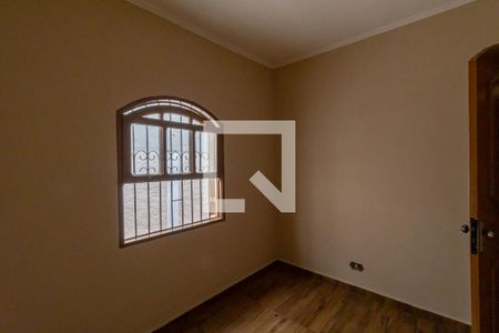 Quarto 2 de casa à venda com 3 quartos, 250m² em Vila Paranagua, São Paulo