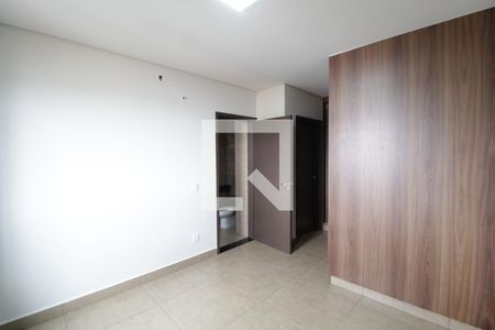 Quarto 1 - Suíte de casa para alugar com 3 quartos, 124m² em Aclimação, Uberlândia