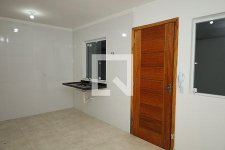 Sala de apartamento para alugar com 2 quartos, 42m² em Jardim Itapemirim, São Paulo