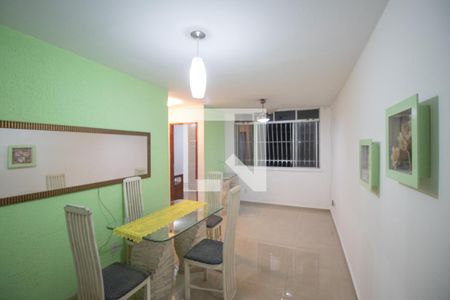 Sala de apartamento para alugar com 2 quartos, 54m² em Porto Novo, São Gonçalo