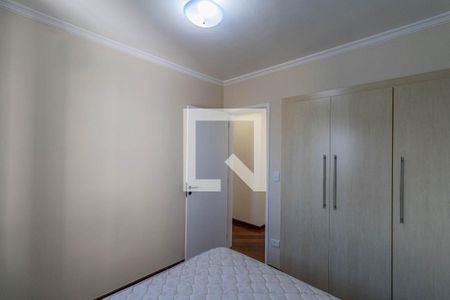 Quarto 1 de apartamento à venda com 2 quartos, 56m² em Vila Santana, São Paulo