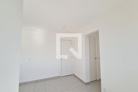 Sala de apartamento para alugar com 2 quartos, 41m² em Vila Fátima, São Paulo