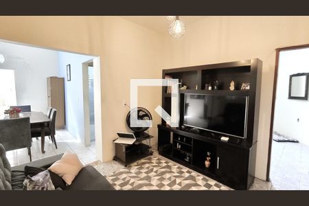 Sala de casa à venda com 4 quartos, 215m² em Vila Rio Branco, Jundiaí