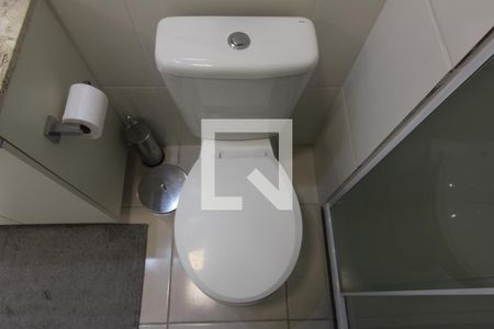 Banheiro de apartamento à venda com 1 quarto, 25m² em Vila Prudente, São Paulo