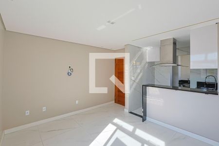 Sala de apartamento à venda com 2 quartos, 55m² em Horto Florestal, Belo Horizonte