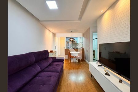 Sala de apartamento à venda com 2 quartos, 53m² em Vila Tibiriçá, Santo André