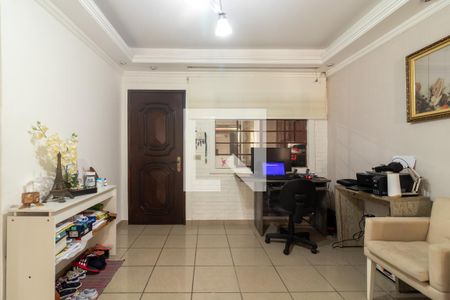 Sala de casa para alugar com 3 quartos, 250m² em Jardim Sadie, Embu das Artes