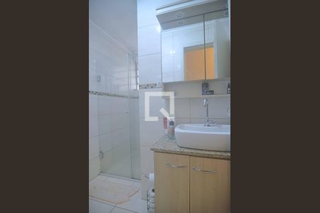 Banheiro de apartamento à venda com 1 quarto, 58m² em Marechal Rondon, Canoas