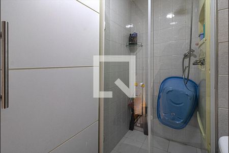 Banheiro Social de apartamento à venda com 3 quartos, 72m² em Vila Moinho Velho, São Paulo