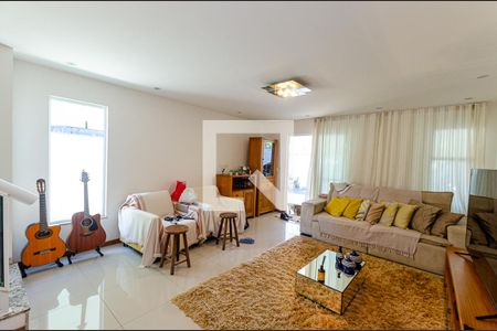 Sala de casa para alugar com 3 quartos, 174m² em Serra Grande, Niterói