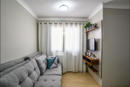 Sala de apartamento à venda com 2 quartos, 44m² em Jardim Utinga, Santo André