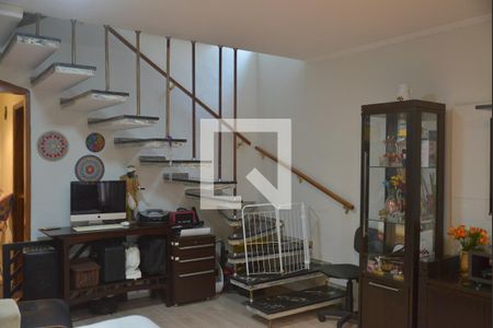 Sala de casa para alugar com 3 quartos, 180m² em Campestre, Santo André