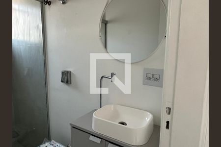 Banheiro de apartamento à venda com 1 quarto, 31m² em Vila da Saúde, São Paulo