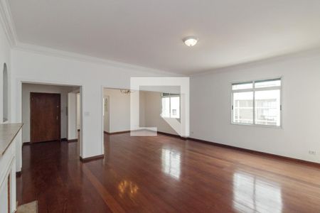 Apartamento para alugar com 206m², 3 quartos e 1 vagaSala