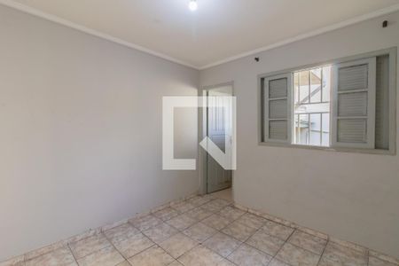 Quarto de casa para alugar com 1 quarto, 38m² em Vila Galvão, Guarulhos