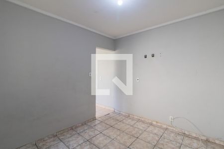 Quarto de casa para alugar com 1 quarto, 38m² em Vila Galvão, Guarulhos