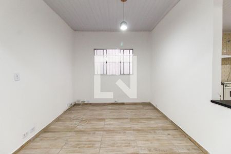 Sala de casa para alugar com 3 quartos, 140m² em Vila Curuçá Velha, São Paulo