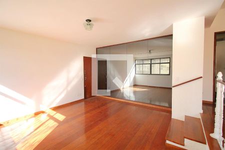 Sala de apartamento para alugar com 4 quartos, 140m² em Cidade Nova, Belo Horizonte