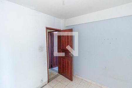 Sala de apartamento para alugar com 2 quartos, 55m² em Marechal Hermes, Rio de Janeiro