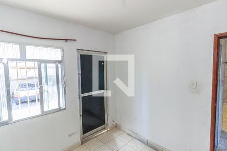 Sala de apartamento para alugar com 2 quartos, 55m² em Marechal Hermes, Rio de Janeiro