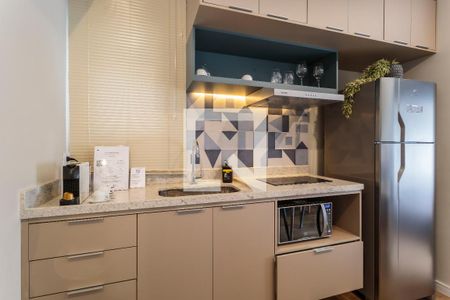 Cozinha de kitnet/studio para alugar com 1 quarto, 35m² em Indianópolis, São Paulo