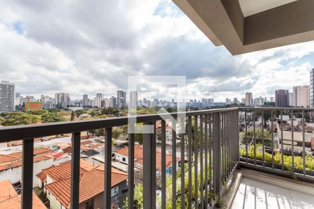 Varanda de kitnet/studio para alugar com 1 quarto, 35m² em Indianópolis, São Paulo