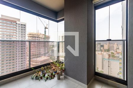 Varanda de apartamento à venda com 2 quartos, 60m² em Pinheiros, São Paulo